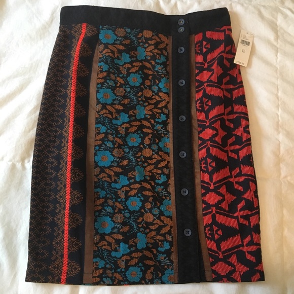 BNWT  high-waisted pencil skirt (sz 4-6 fit) - Picture 1 of 5